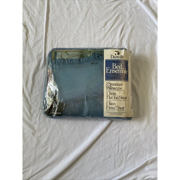 Danville No-Iron Twin 3-Piece Bed Ensemble With Pillowcase Flat & Fitted Sheets - Picture 1 of 9